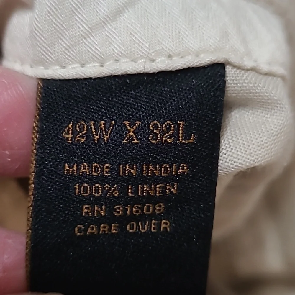 Jos A Bank Reserve Collection 100% Linen Light Khaki Pants size 42x32